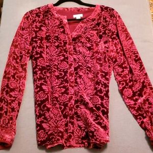 Burgundy Sundance velvet embossed top, size medium